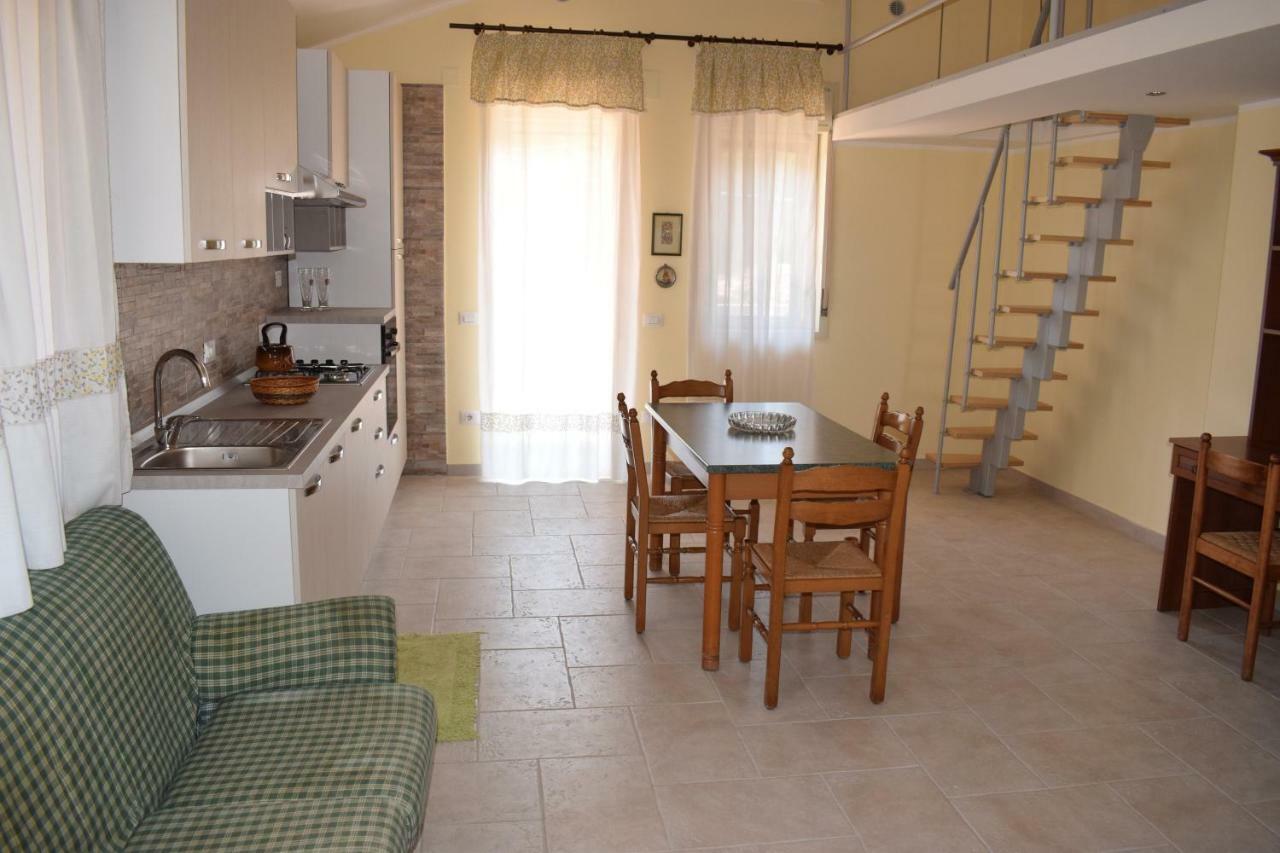 Beach House Vaccarizzo Catania Bagian luar foto